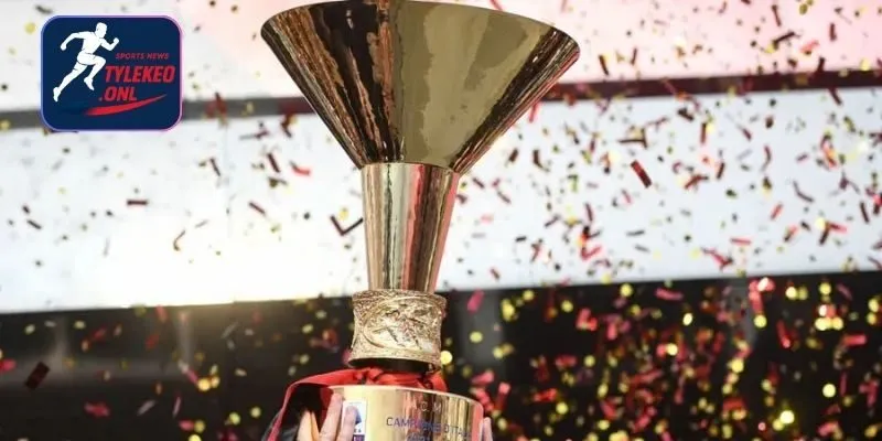 Họ đang dẫn đầu cuộc đua tới chiếc cúp Scudetto